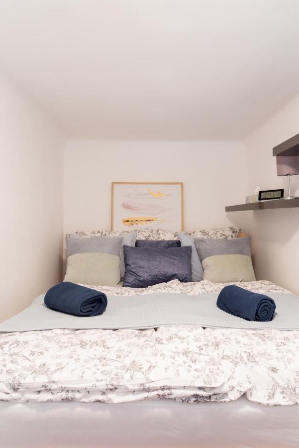 Luxurious And Spacious 5 Min Walk To City Center, 1-2 Вена Экстерьер фото